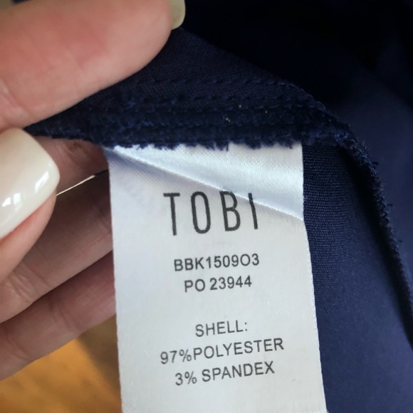 Top & Skirt Set by Tobi - Picture 5 of 8